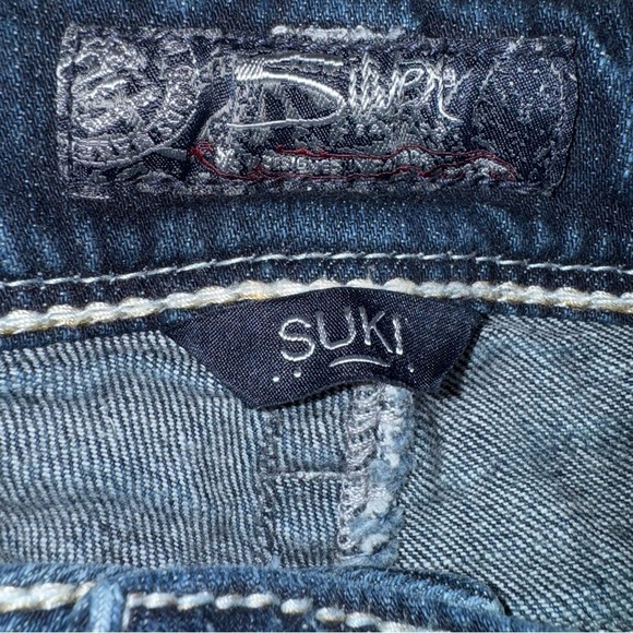 Silver Womens SUKI Blue 30X30 (actual) Flare Leg Jeans With Fading Medium Rise - Picture 7 of 9